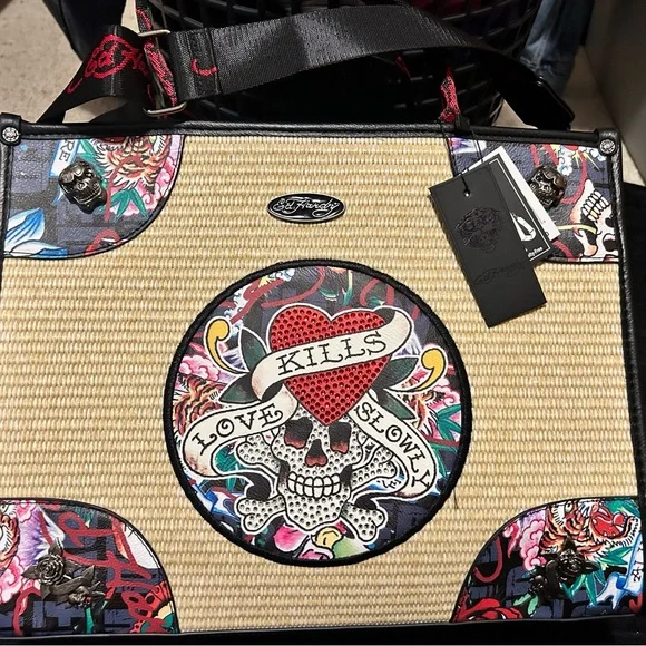 Ed Hardy Skull and Heart Shoulder Bag in Tan and Black - Picture 3 of 5